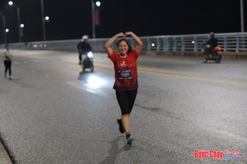 BƯỚC CHẠY CHÀO XUÂN THÀNH PHỐ QUẢNG NGÃI 2024 - Ảnh #1254363