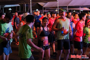 BƯỚC CHẠY CHÀO XUÂN THÀNH PHỐ QUẢNG NGÃI 2024 - Ảnh #1252506
