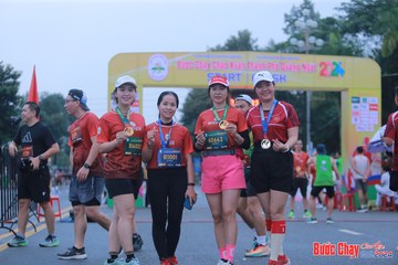 BƯỚC CHẠY CHÀO XUÂN THÀNH PHỐ QUẢNG NGÃI 2024 - Ảnh #1221619