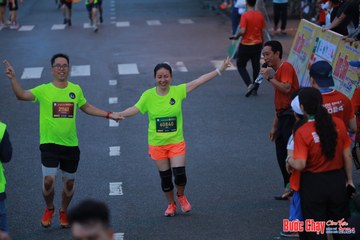 BƯỚC CHẠY CHÀO XUÂN THÀNH PHỐ QUẢNG NGÃI 2024 - Ảnh #1251001