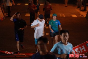 BƯỚC CHẠY CHÀO XUÂN THÀNH PHỐ QUẢNG NGÃI 2024 - Ảnh #1239358