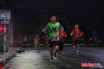 BƯỚC CHẠY CHÀO XUÂN THÀNH PHỐ QUẢNG NGÃI 2024 - Ảnh #1229942