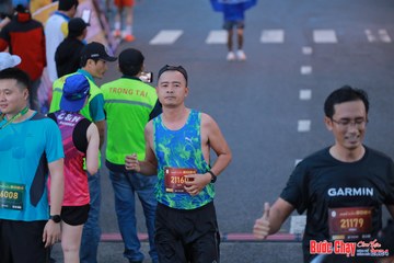 BƯỚC CHẠY CHÀO XUÂN THÀNH PHỐ QUẢNG NGÃI 2024 - Ảnh #1251114