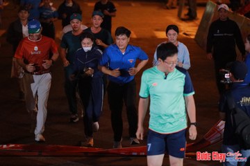 BƯỚC CHẠY CHÀO XUÂN THÀNH PHỐ QUẢNG NGÃI 2024 - Ảnh #1239719