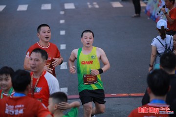 BƯỚC CHẠY CHÀO XUÂN THÀNH PHỐ QUẢNG NGÃI 2024 - Ảnh #1250900