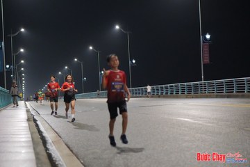 BƯỚC CHẠY CHÀO XUÂN THÀNH PHỐ QUẢNG NGÃI 2024 - Ảnh #1253770