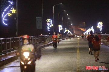 BƯỚC CHẠY CHÀO XUÂN THÀNH PHỐ QUẢNG NGÃI 2024 - Ảnh #1232507
