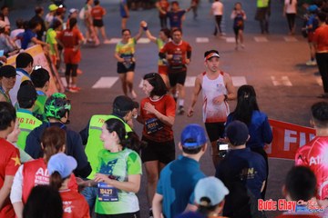 BƯỚC CHẠY CHÀO XUÂN THÀNH PHỐ QUẢNG NGÃI 2024 - Ảnh #1249905