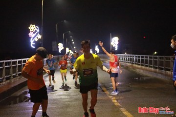 BƯỚC CHẠY CHÀO XUÂN THÀNH PHỐ QUẢNG NGÃI 2024 - Ảnh #1231183