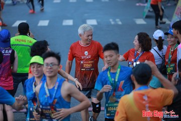 BƯỚC CHẠY CHÀO XUÂN THÀNH PHỐ QUẢNG NGÃI 2024 - Ảnh #1251322