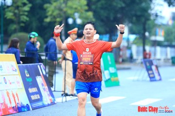 BƯỚC CHẠY CHÀO XUÂN THÀNH PHỐ QUẢNG NGÃI 2024 - Ảnh #1232538