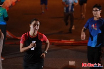 BƯỚC CHẠY CHÀO XUÂN THÀNH PHỐ QUẢNG NGÃI 2024 - Ảnh #1239306