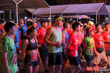 BƯỚC CHẠY CHÀO XUÂN THÀNH PHỐ QUẢNG NGÃI 2024 - Ảnh #1252500