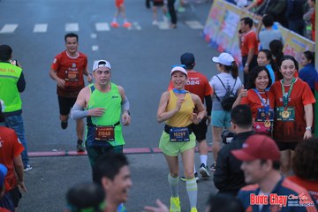 BƯỚC CHẠY CHÀO XUÂN THÀNH PHỐ QUẢNG NGÃI 2024 - Ảnh #1220769