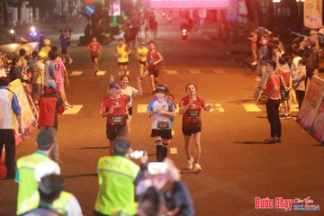 BƯỚC CHẠY CHÀO XUÂN THÀNH PHỐ QUẢNG NGÃI 2024 - Ảnh #1220489