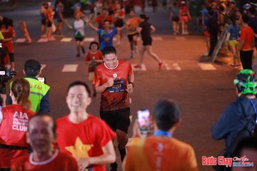 BƯỚC CHẠY CHÀO XUÂN THÀNH PHỐ QUẢNG NGÃI 2024 - Ảnh #1249547