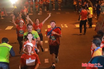 BƯỚC CHẠY CHÀO XUÂN THÀNH PHỐ QUẢNG NGÃI 2024 - Ảnh #1248800