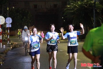 BƯỚC CHẠY CHÀO XUÂN THÀNH PHỐ QUẢNG NGÃI 2024 - Ảnh #1225362