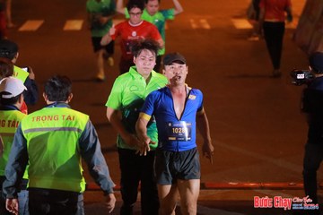 BƯỚC CHẠY CHÀO XUÂN THÀNH PHỐ QUẢNG NGÃI 2024 - Ảnh #1248558