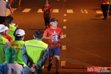 BƯỚC CHẠY CHÀO XUÂN THÀNH PHỐ QUẢNG NGÃI 2024 - Ảnh #1248578