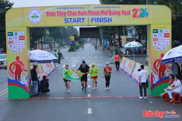 BƯỚC CHẠY CHÀO XUÂN THÀNH PHỐ QUẢNG NGÃI 2024 - Ảnh #1252241