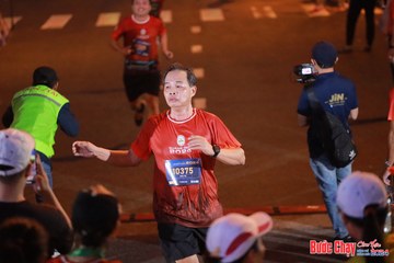 BƯỚC CHẠY CHÀO XUÂN THÀNH PHỐ QUẢNG NGÃI 2024 - Ảnh #1249090