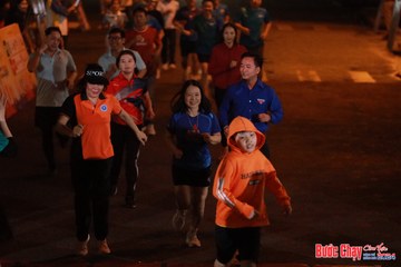 BƯỚC CHẠY CHÀO XUÂN THÀNH PHỐ QUẢNG NGÃI 2024 - Ảnh #1239959