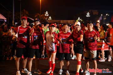 BƯỚC CHẠY CHÀO XUÂN THÀNH PHỐ QUẢNG NGÃI 2024 - Ảnh #1212746