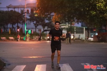 BƯỚC CHẠY CHÀO XUÂN THÀNH PHỐ QUẢNG NGÃI 2024 - Ảnh #1236755