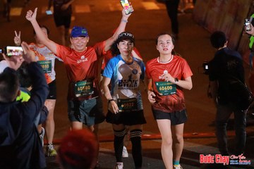 BƯỚC CHẠY CHÀO XUÂN THÀNH PHỐ QUẢNG NGÃI 2024 - Ảnh #1247225