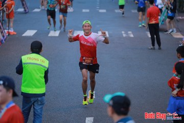BƯỚC CHẠY CHÀO XUÂN THÀNH PHỐ QUẢNG NGÃI 2024 - Ảnh #1251092