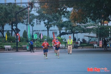 BƯỚC CHẠY CHÀO XUÂN THÀNH PHỐ QUẢNG NGÃI 2024 - Ảnh #1236850