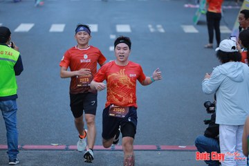 BƯỚC CHẠY CHÀO XUÂN THÀNH PHỐ QUẢNG NGÃI 2024 - Ảnh #1251781