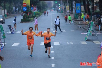 BƯỚC CHẠY CHÀO XUÂN THÀNH PHỐ QUẢNG NGÃI 2024 - Ảnh #1252147