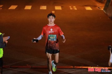 BƯỚC CHẠY CHÀO XUÂN THÀNH PHỐ QUẢNG NGÃI 2024 - Ảnh #1241245
