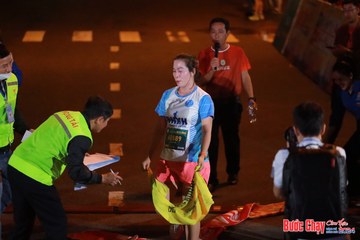 BƯỚC CHẠY CHÀO XUÂN THÀNH PHỐ QUẢNG NGÃI 2024 - Ảnh #1241612