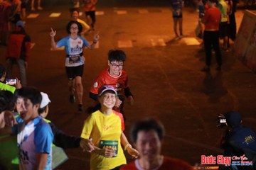 BƯỚC CHẠY CHÀO XUÂN THÀNH PHỐ QUẢNG NGÃI 2024 - Ảnh #1252417