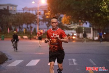 BƯỚC CHẠY CHÀO XUÂN THÀNH PHỐ QUẢNG NGÃI 2024 - Ảnh #1236782