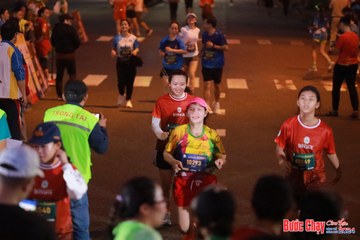 BƯỚC CHẠY CHÀO XUÂN THÀNH PHỐ QUẢNG NGÃI 2024 - Ảnh #1249198