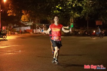 BƯỚC CHẠY CHÀO XUÂN THÀNH PHỐ QUẢNG NGÃI 2024 - Ảnh #1236319