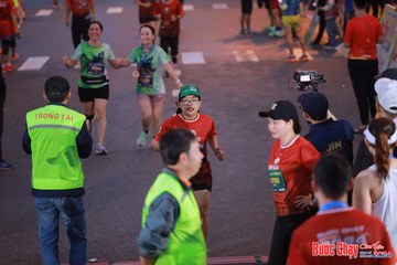 BƯỚC CHẠY CHÀO XUÂN THÀNH PHỐ QUẢNG NGÃI 2024 - Ảnh #1250008