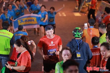 BƯỚC CHẠY CHÀO XUÂN THÀNH PHỐ QUẢNG NGÃI 2024 - Ảnh #1249648