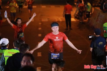 BƯỚC CHẠY CHÀO XUÂN THÀNH PHỐ QUẢNG NGÃI 2024 - Ảnh #1247481