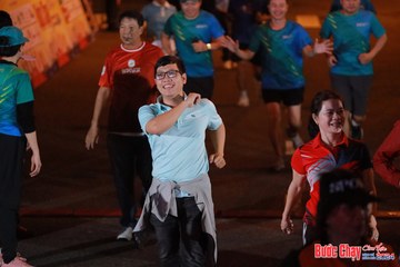 BƯỚC CHẠY CHÀO XUÂN THÀNH PHỐ QUẢNG NGÃI 2024 - Ảnh #1239981