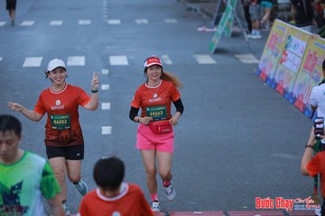 BƯỚC CHẠY CHÀO XUÂN THÀNH PHỐ QUẢNG NGÃI 2024 - Ảnh #1251958