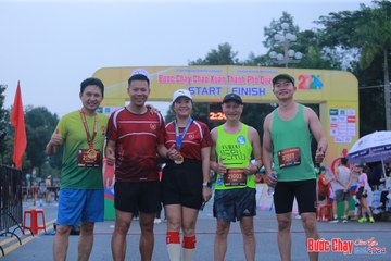 BƯỚC CHẠY CHÀO XUÂN THÀNH PHỐ QUẢNG NGÃI 2024 - Ảnh #1221594