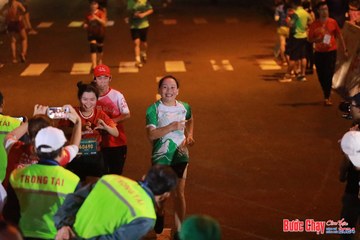 BƯỚC CHẠY CHÀO XUÂN THÀNH PHỐ QUẢNG NGÃI 2024 - Ảnh #1248276