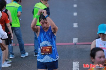 BƯỚC CHẠY CHÀO XUÂN THÀNH PHỐ QUẢNG NGÃI 2024 - Ảnh #1250985