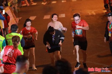 BƯỚC CHẠY CHÀO XUÂN THÀNH PHỐ QUẢNG NGÃI 2024 - Ảnh #1248952
