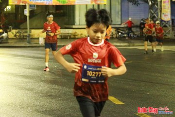BƯỚC CHẠY CHÀO XUÂN THÀNH PHỐ QUẢNG NGÃI 2024 - Ảnh #1222834